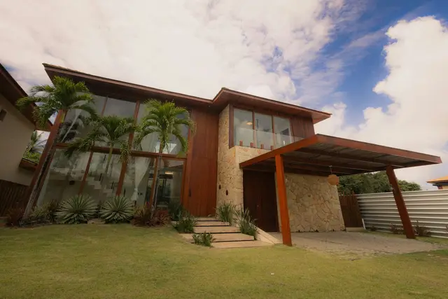 Facade of 4BR House & Lot in Hacienda Camias, Cabuyao